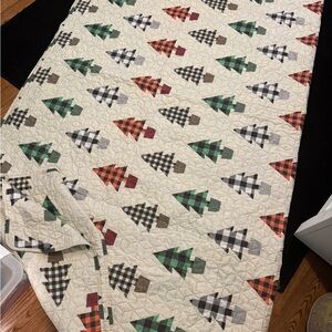 Plaid Christmas Tree Quilt holiday